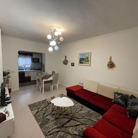 Saloon Apartment Tiran Dış mekan fotoğraf