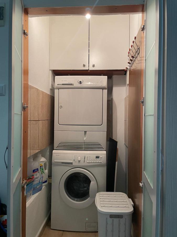Saloon Apartment Tiran Dış mekan fotoğraf